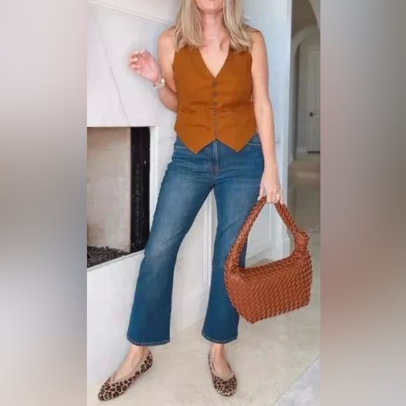 Design Assets 100% Genuine Leather Vest - Picture 3 of 12